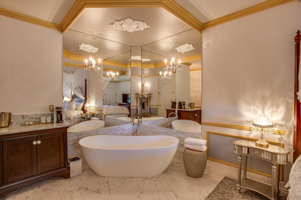 Storybook Riverside Inn Левънуърт Екстериор снимка